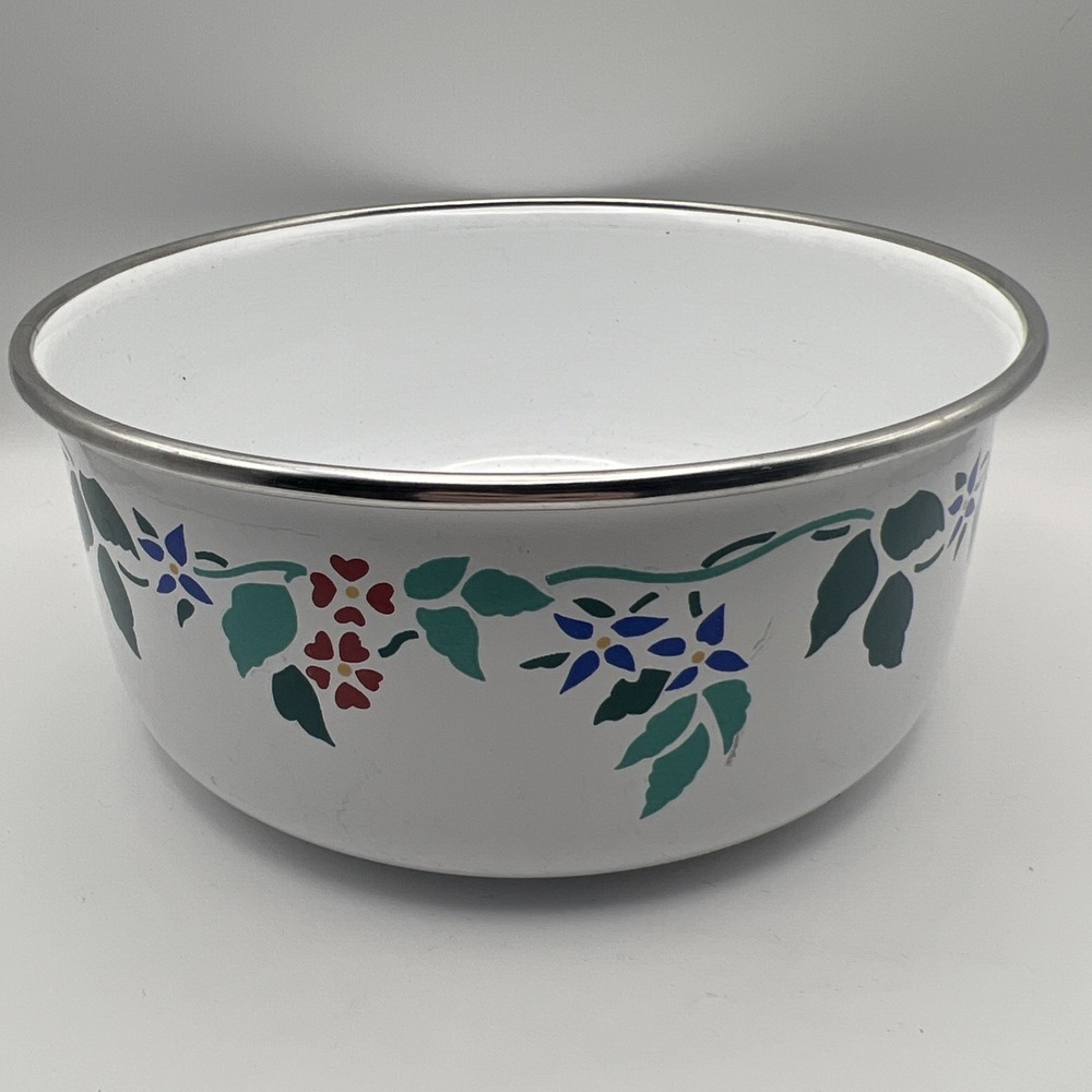 Kobe JC Penney Metal Enamel Mixing Bowl 6 Inch Vtg Cottagecore Cabincore Granny
